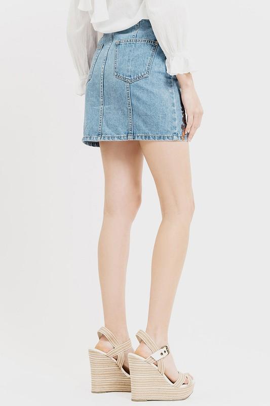 Final Sale - Blu Pepper - Button Up Embroidered Denim Skirt