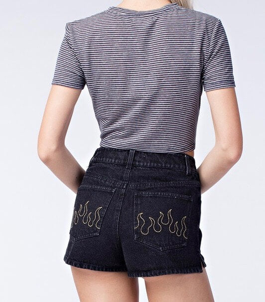 Honey Punch - Striped Short Sleeve Top with Front Twist in Slate