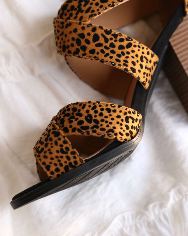 Wild Night Out Textured Suede Open Toe Strappy Sandals in Camel/Black Leopard