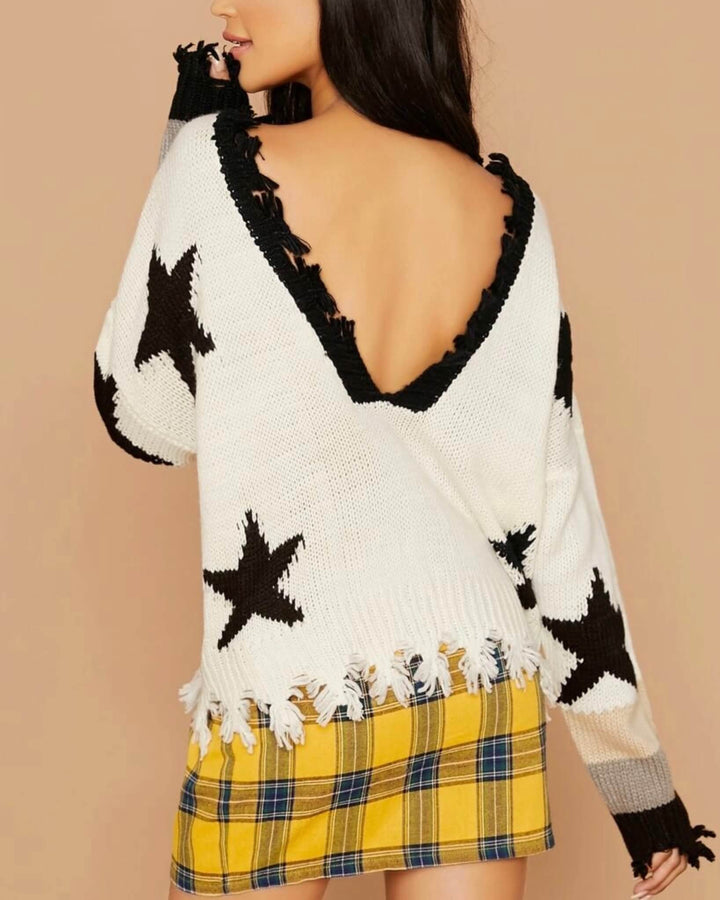 Distressed Hem Star Print Pullover Sweater in Ivory/Black