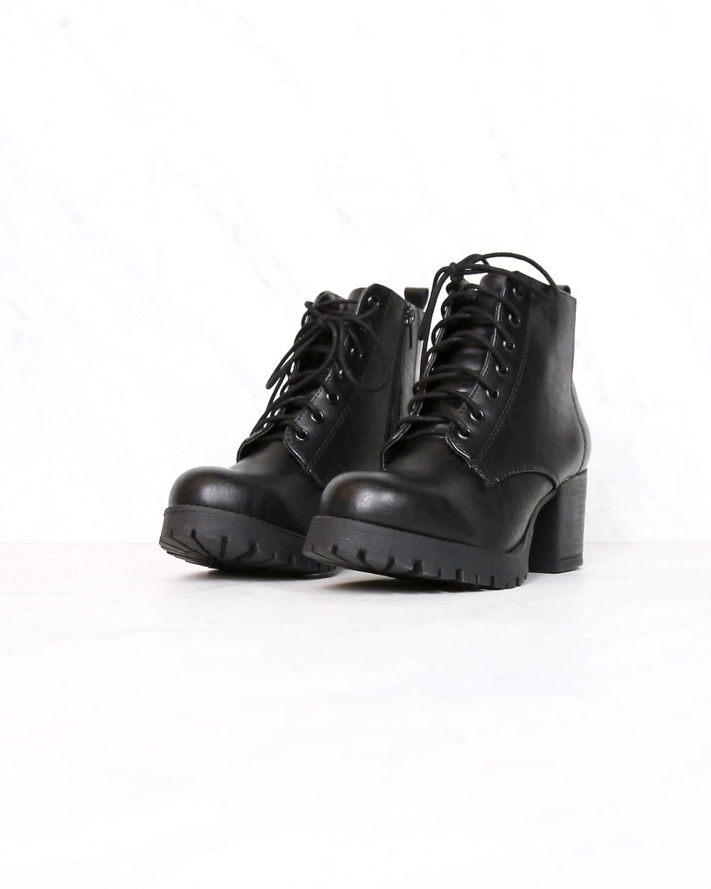Faux Leather Lace Up Chunky Heel Combat Style Boots nevitt pu BLACK