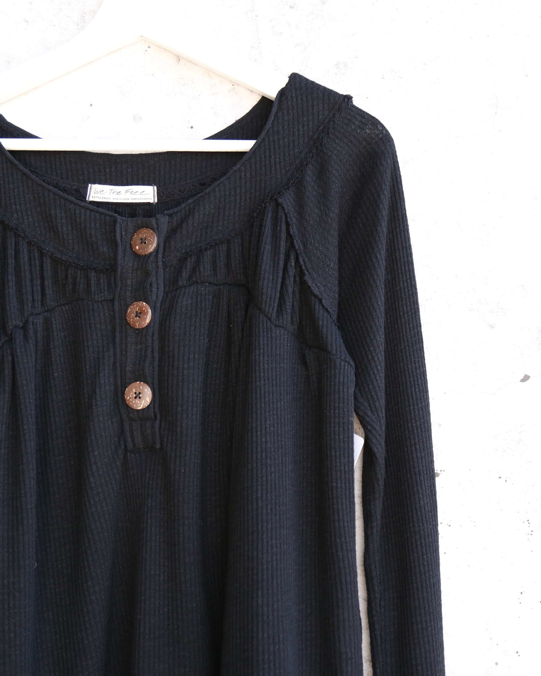 Free People - Must Have Waffle-Knit Henley Tee - Black