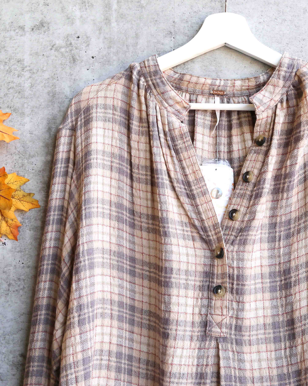Free People - North Bound Pullover in Beige Plaid