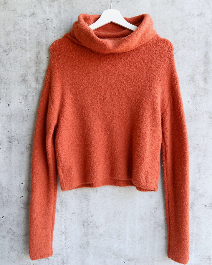 Free People - Stormy Plush Cowl Neck Knitted Pullover Sweater - Terracotta/Tribeca