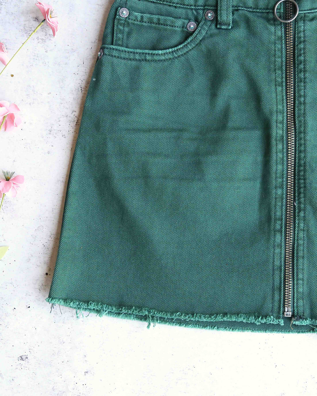Free People - Front Zip It Up Denim Mini Skirt With Frayed Hem in Wilderness Green