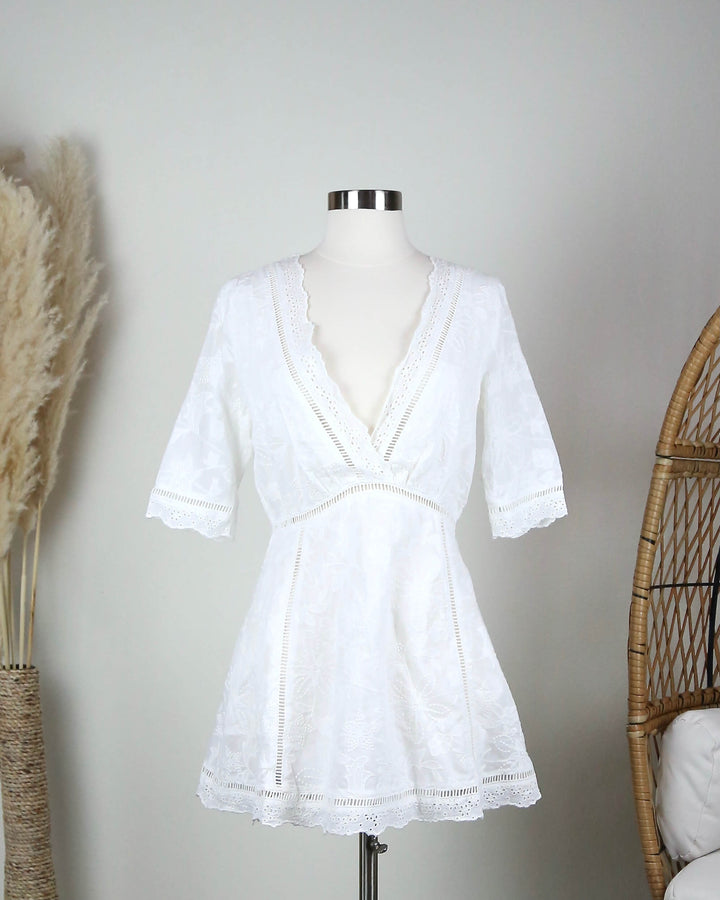 lace - dress - boho - v neck - white 