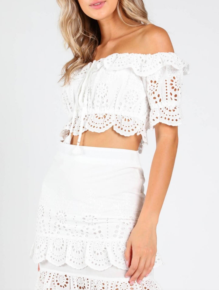 Honey Punch - Eyelet Off-The-Shoulder Crop Top in White