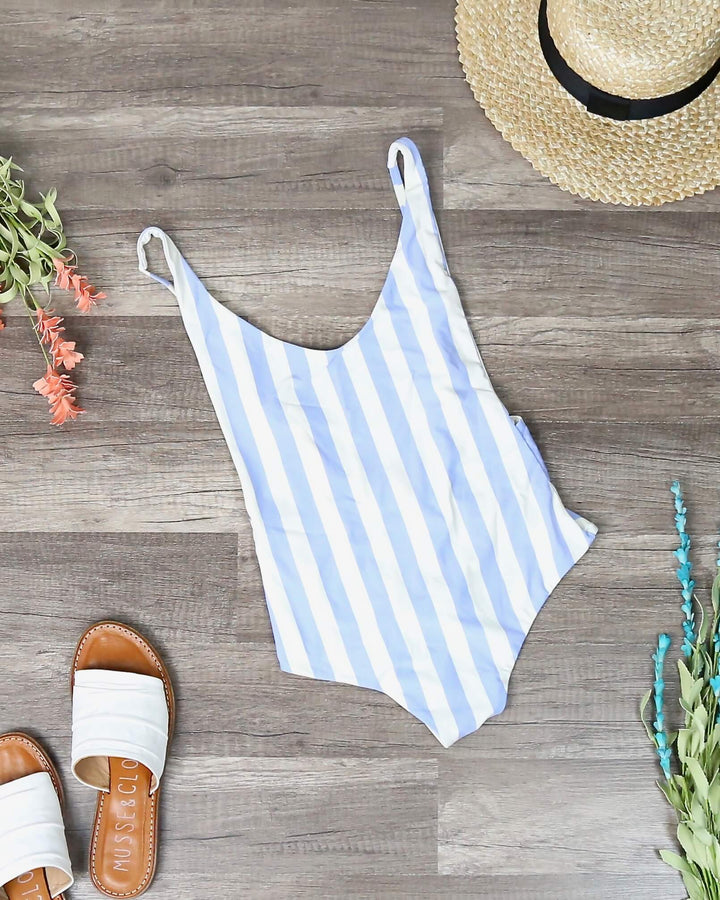 Final Sale - Dippin' Daisy - Seamless High Cut Vintage Thong One Piece - Sky Stripes