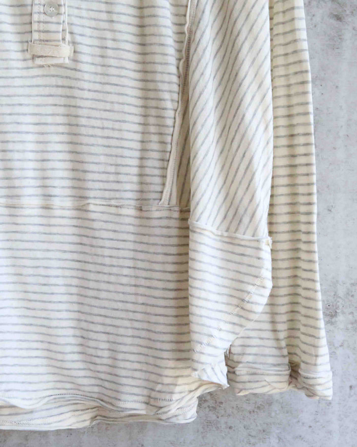 Free People - We The Free Hong Kong Henley Tee in Natural