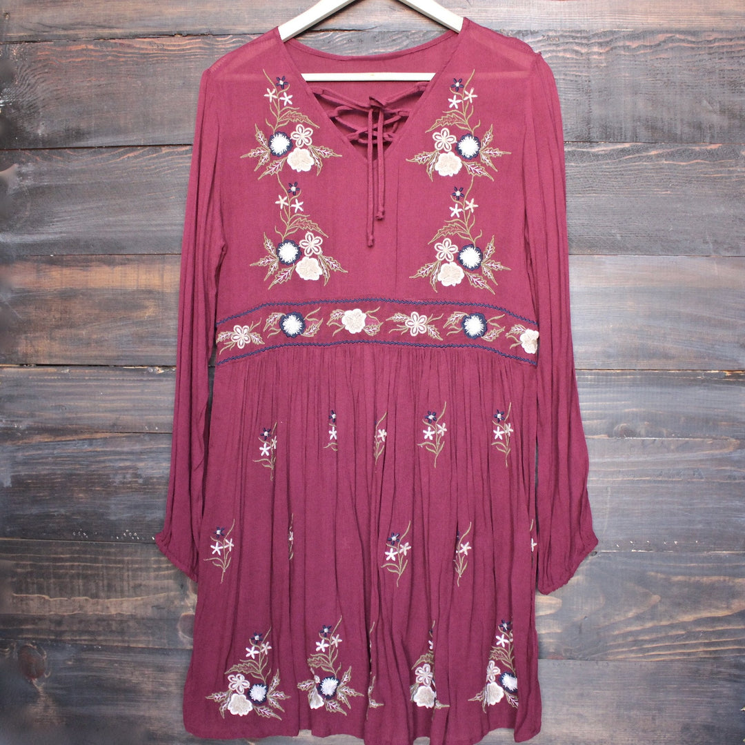 gauzy embroidered boho dress - burgundy - shophearts - 1