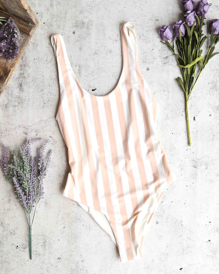 Dippin' Daisy's - Seamless U Back One Piece Bikini - Sand Stripes