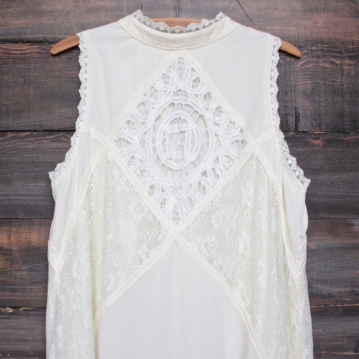 [womens contemporary] mock-neck lace dress in cream - shophearts - 3