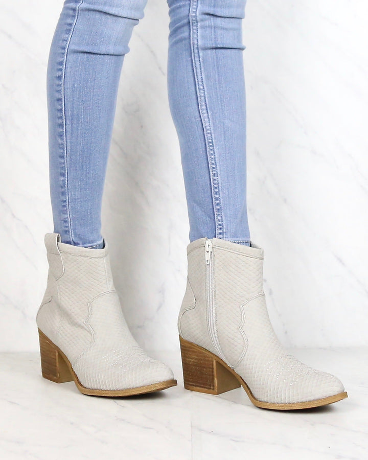 Dirty Laundry - Unite Snake Ankle Booties in Grey