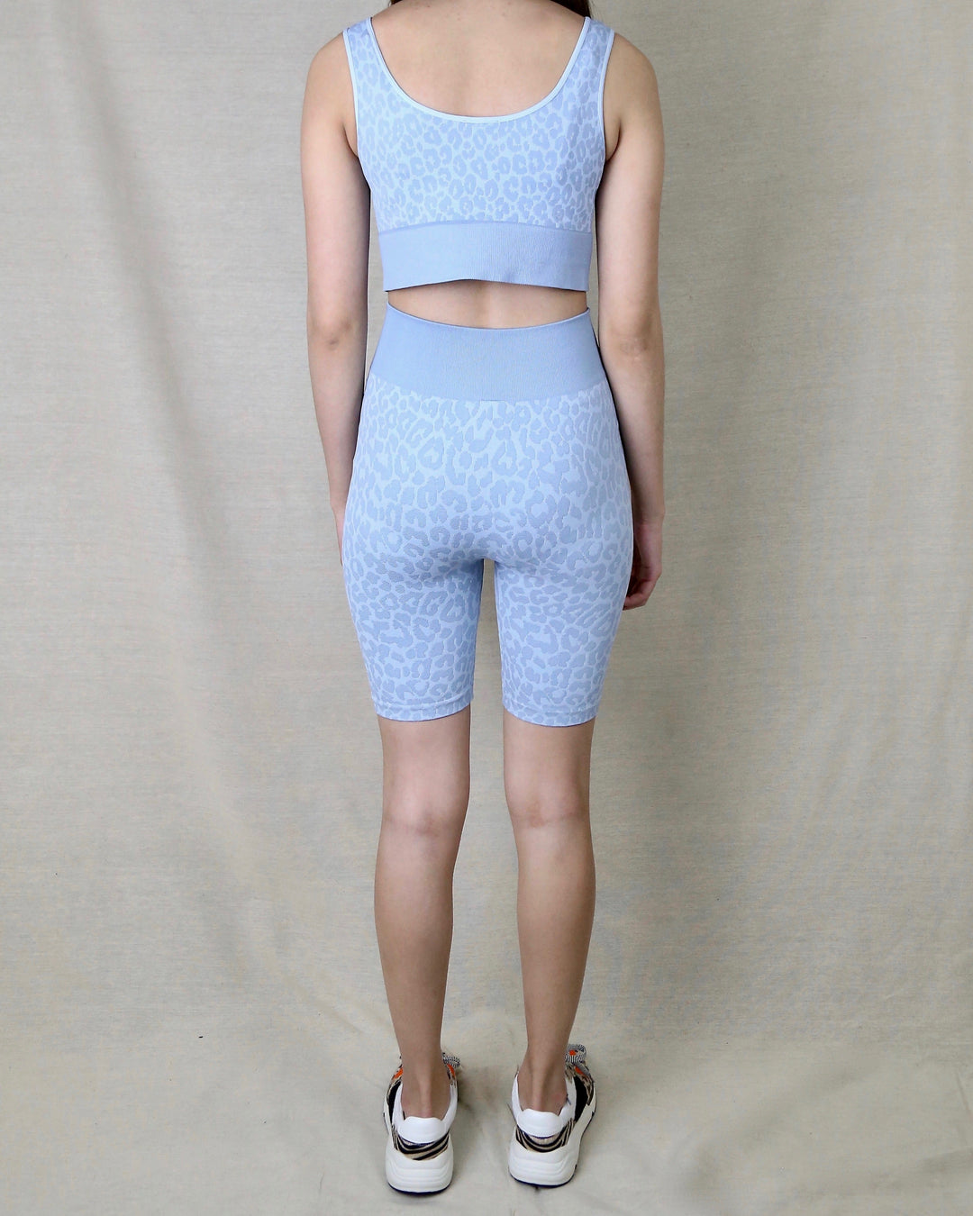 Seamless Leopard Athletic Set (TOP AND BOTTOM SEPARATE) in Powder Blue
