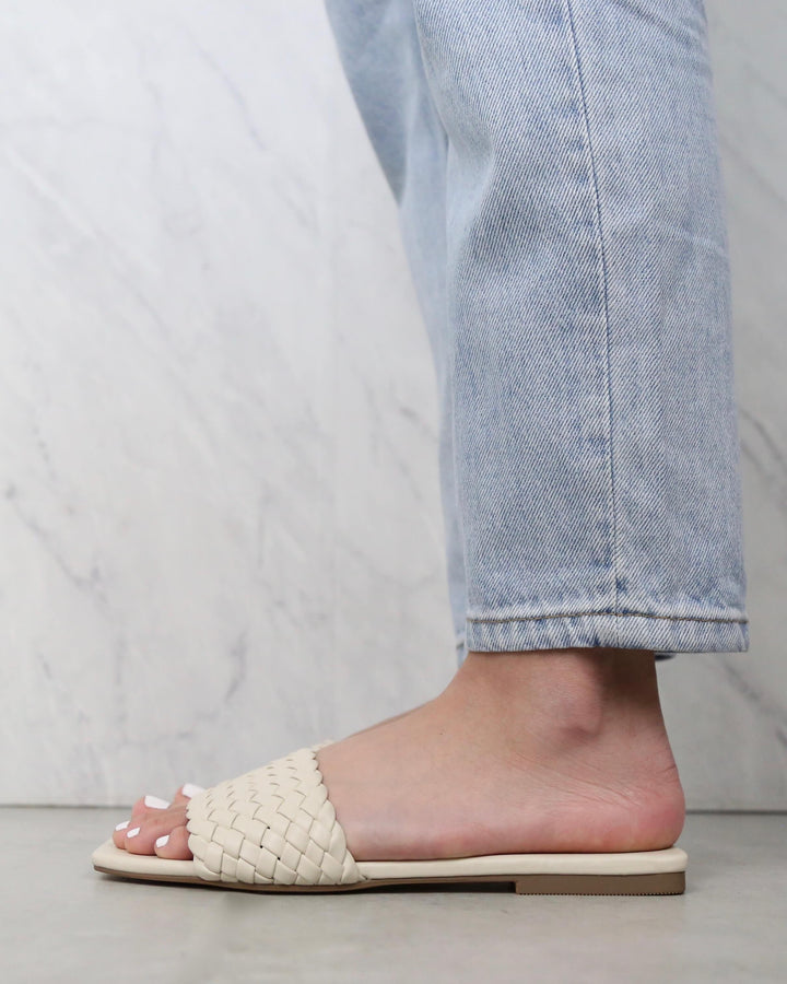 BiLLiNi - Fiona Woven Sandals in Bone