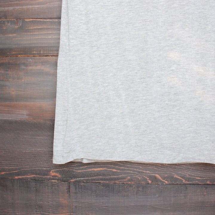 tease me oversize soft v neck tshirt in grey - shophearts - 4