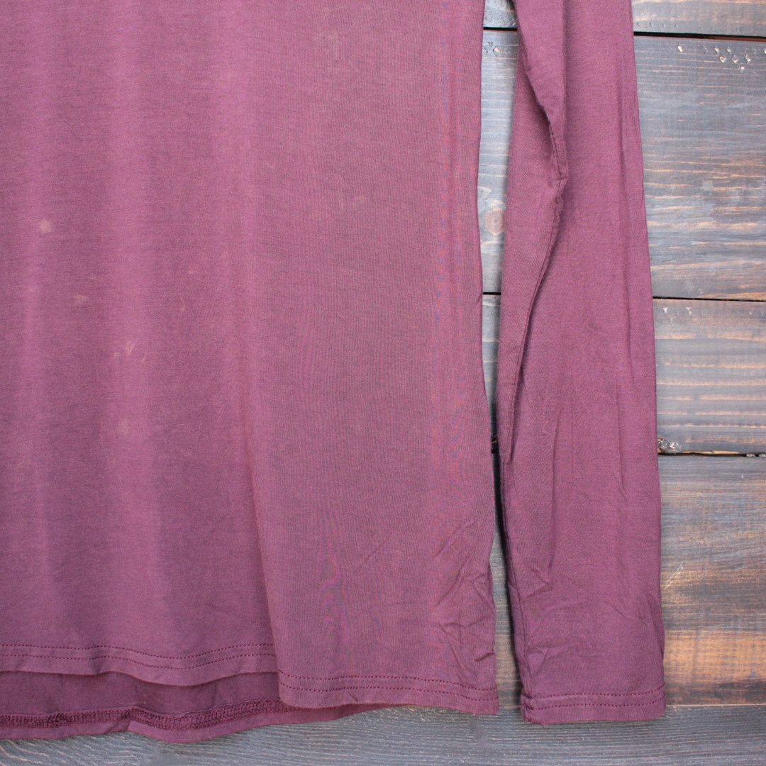 BSIC - vintage acid wash v neck long sleeve shirt in burgundy - shophearts - 3