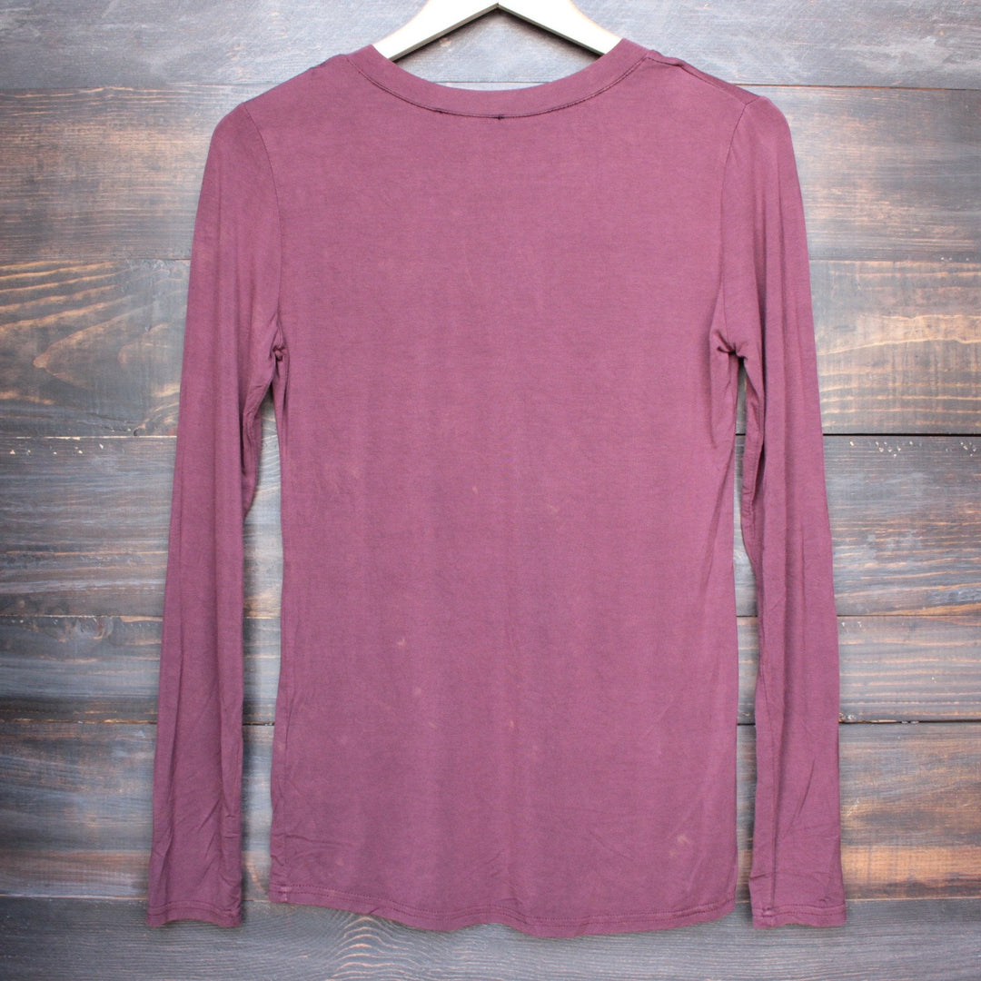 BSIC - vintage acid wash v neck long sleeve shirt in burgundy - shophearts - 4