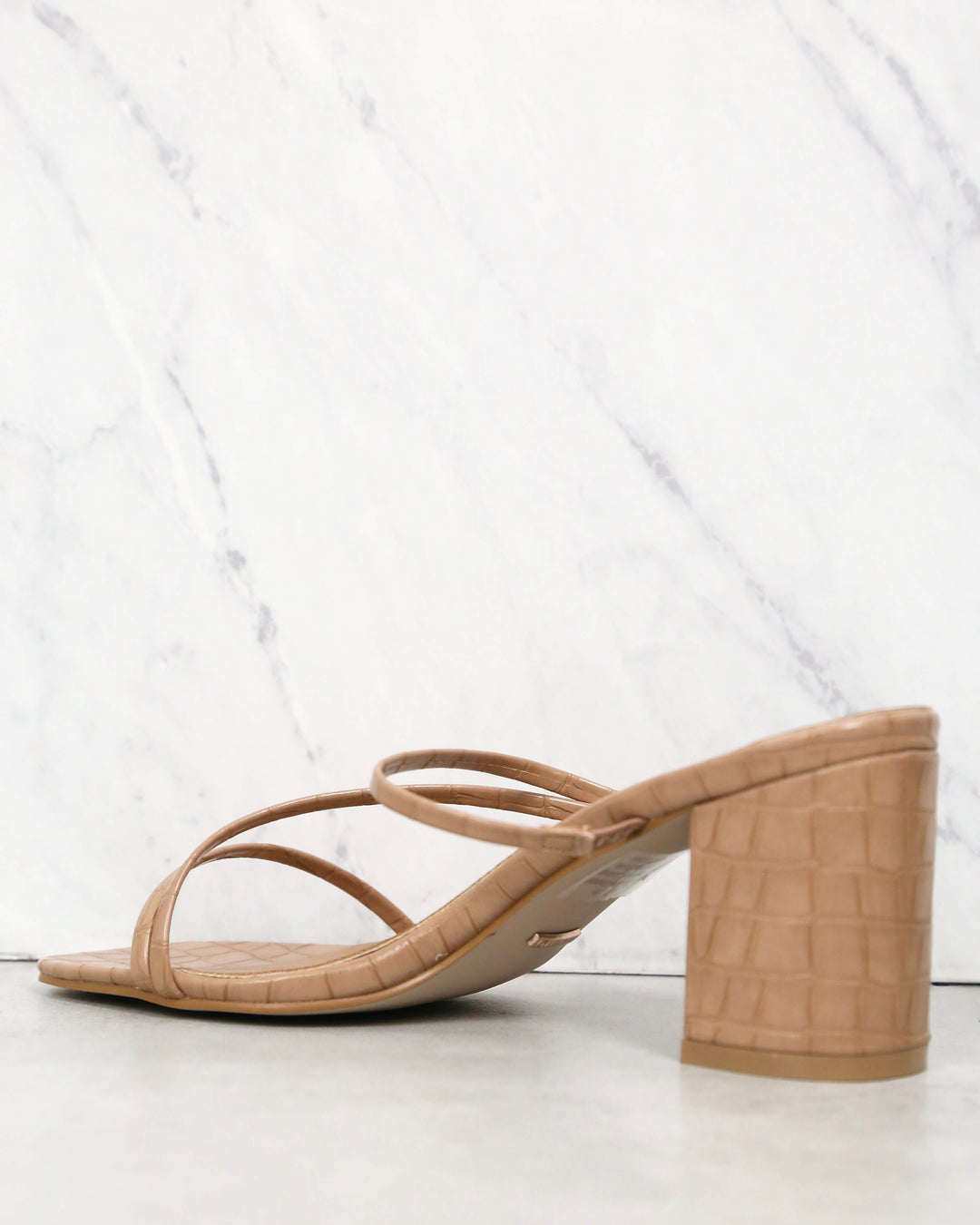 BiLLiNi - Yazmin Sandal in Hazelnut Croc