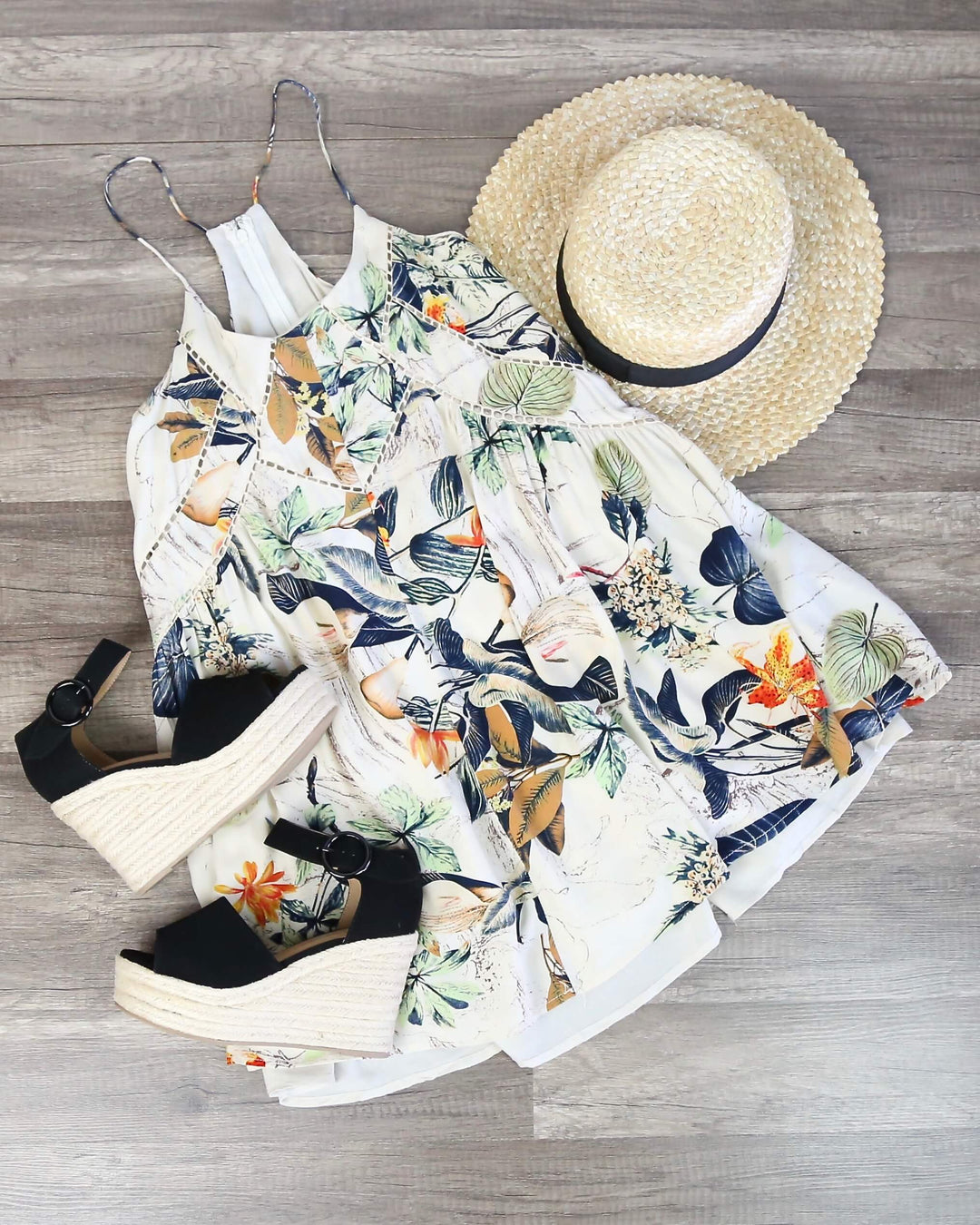 Final Sale - X Shophearts - Bohemian Day Dress in Tropical Print