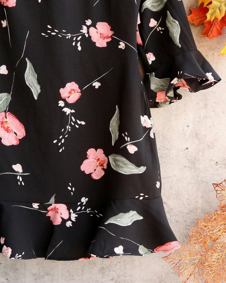 Final Sale - MINKPINK - Floriana Cut Out Back Dress in Black