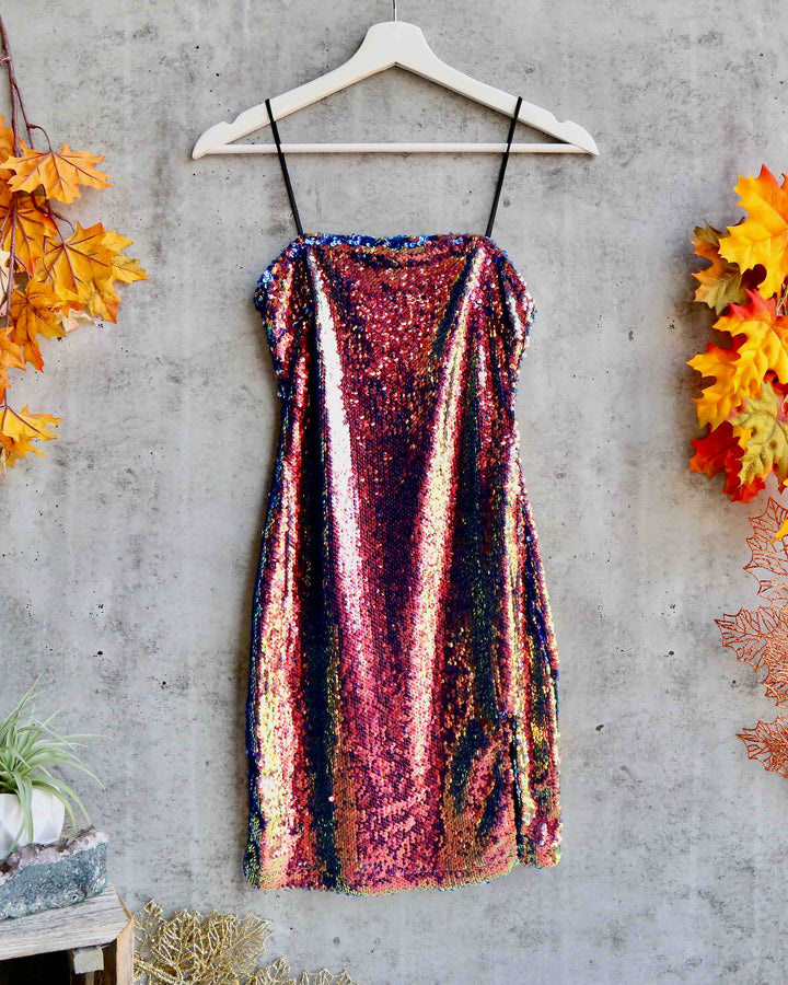 Motel Lucky Mini Dress in Dragon Fruit Sequin