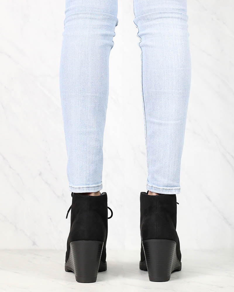 Not So Far Fetched Lace-Up Wedge Ankle Booties in Black