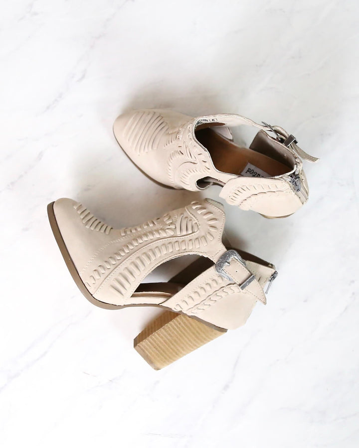 Not Rated - Nara cutout western inspired booties - Cream