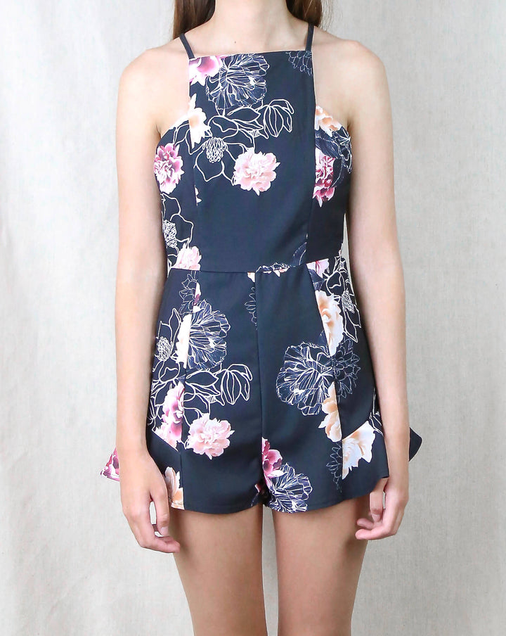 Selfie Leslie After Party Floral Romper