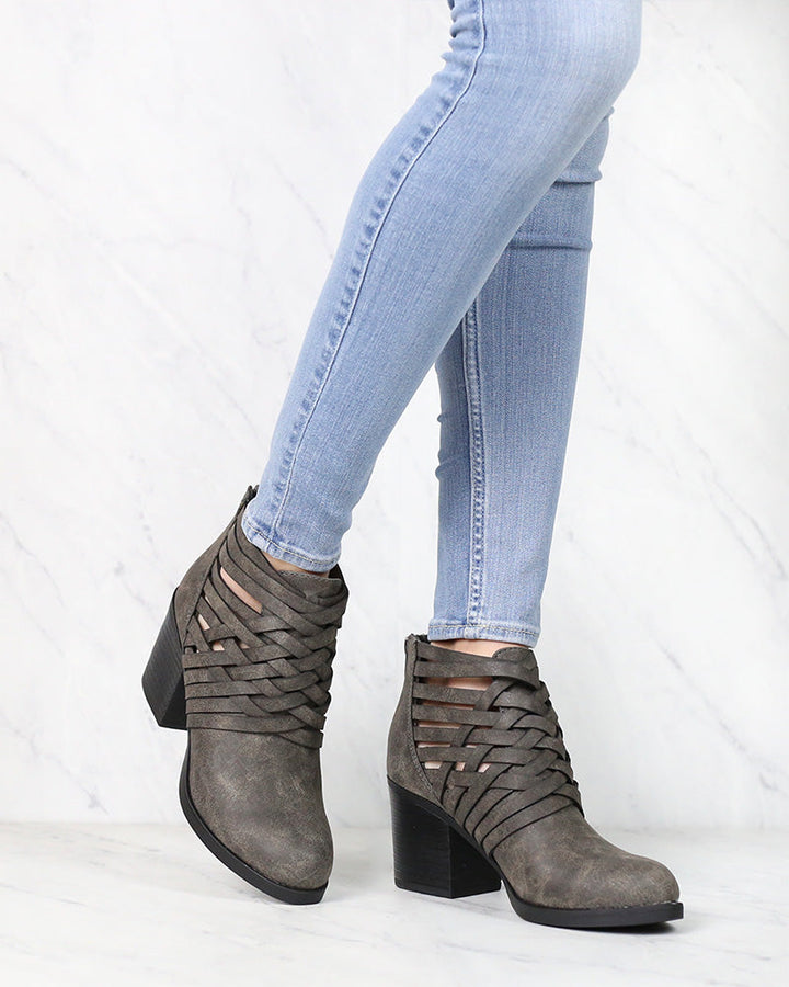 Strappy Woven Vamp Chunky Heel Bootie in Grey