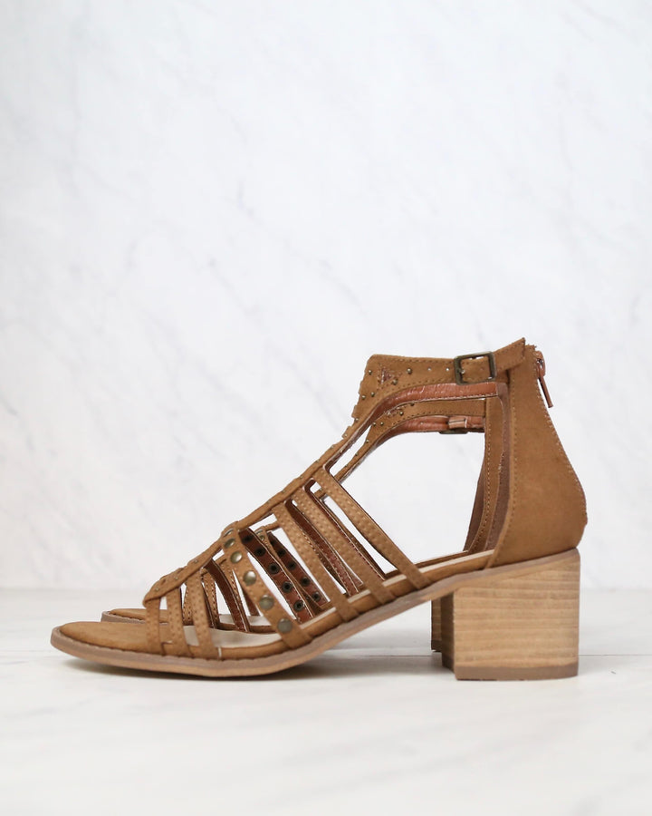 COCONUTS By Matisse - Essence Heeled Sandal in Saddle