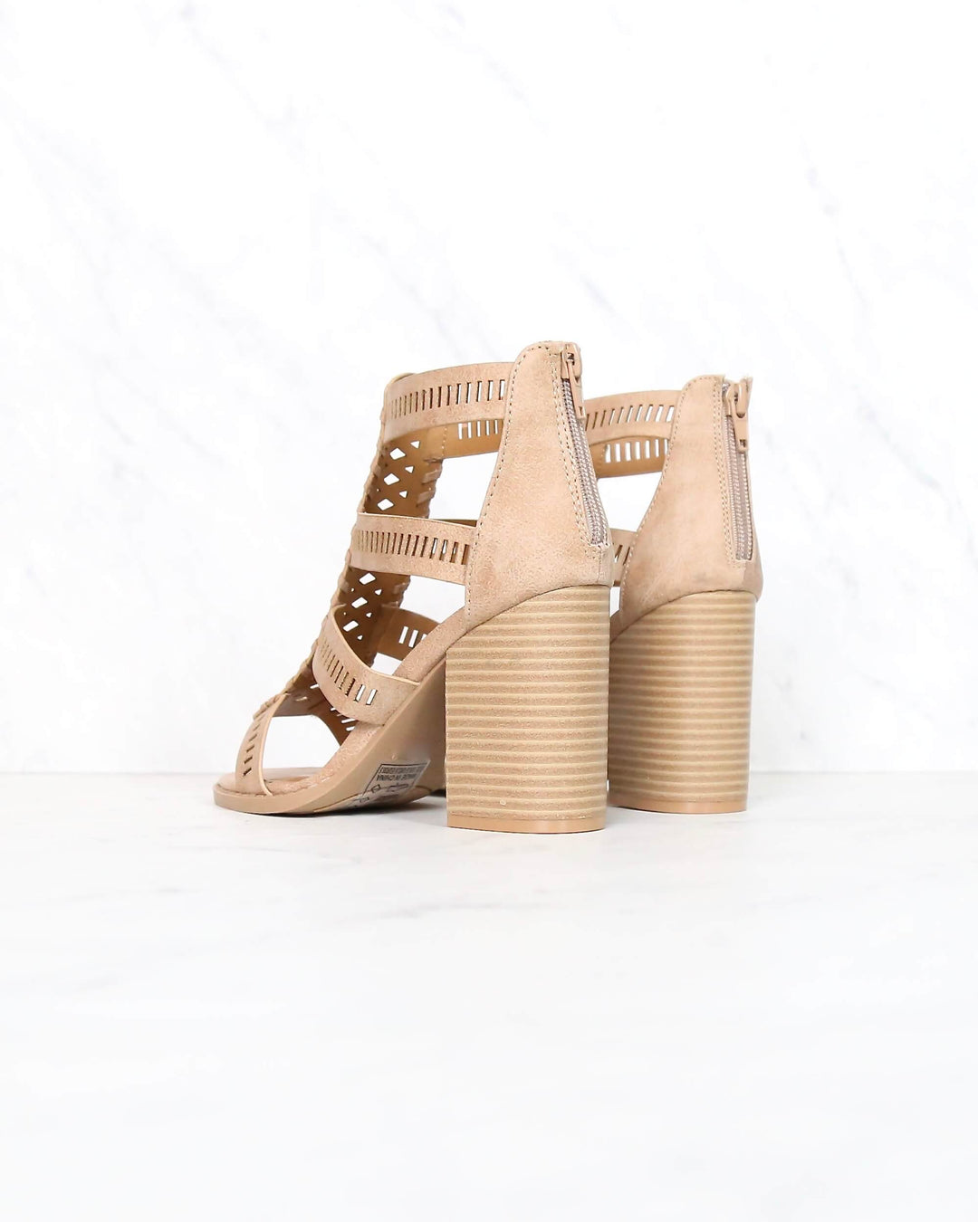 Distressed Leatherette Perforated Strappy Peep Toe Heeled Sandals in Tan