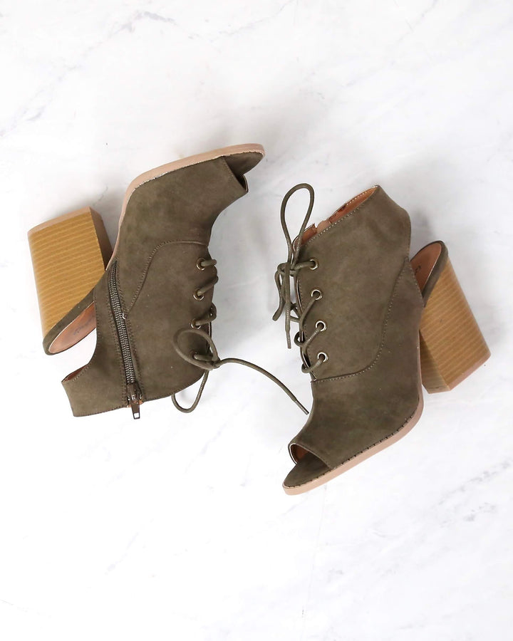 Final Sale - Adventure Lace Up Peep Toe Suede Booties in Khaki