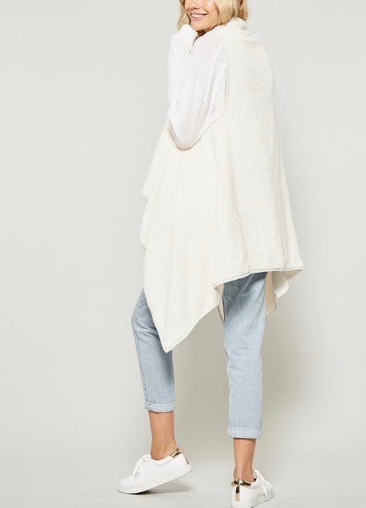 Fly Away Faux Shearling Vest in Ivory Pearl