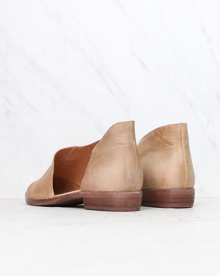 Free People - Royale D'orsay Style Pointy Toe Flat