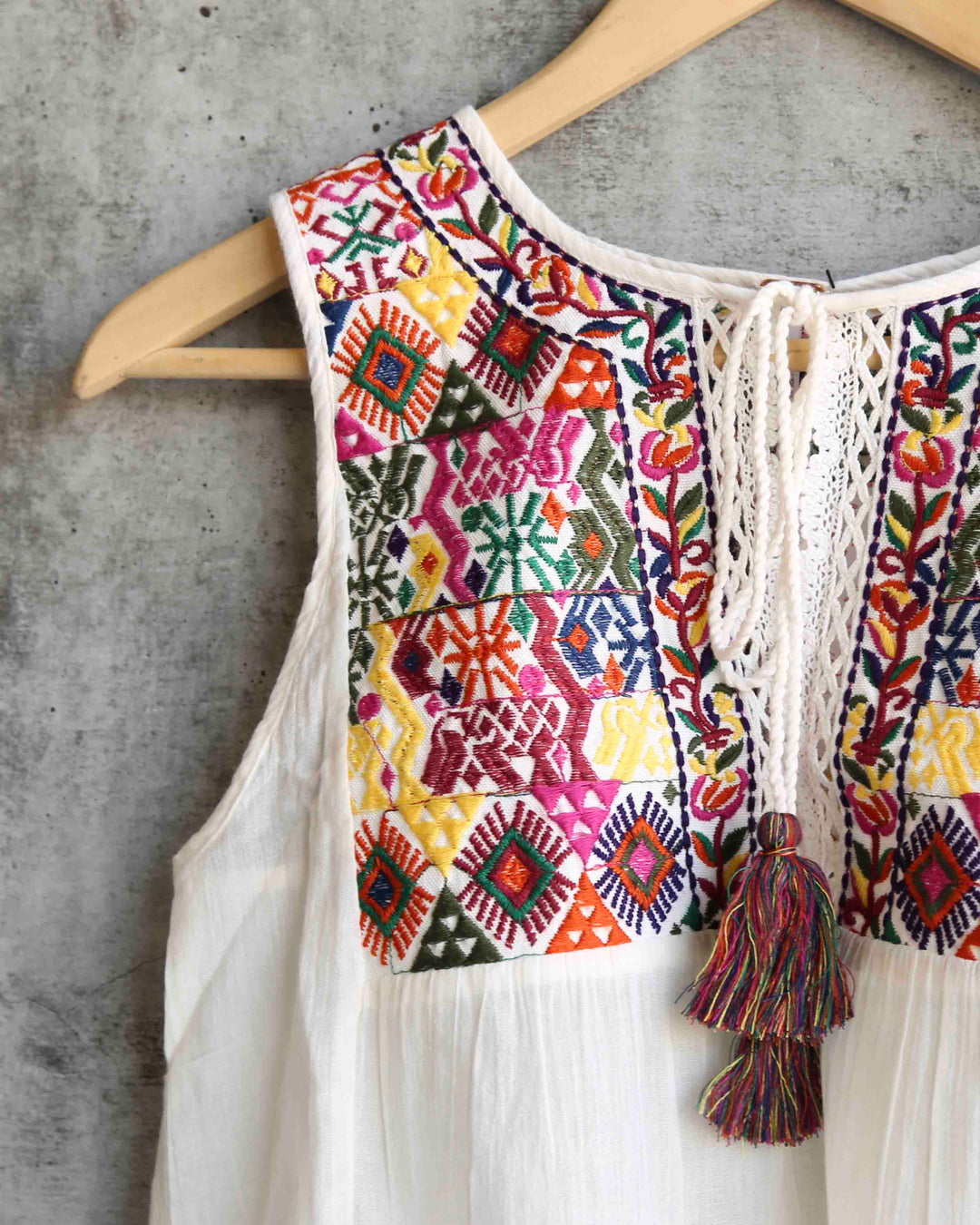 Free People - Lohri Embroidered Tassel Top in Ivory
