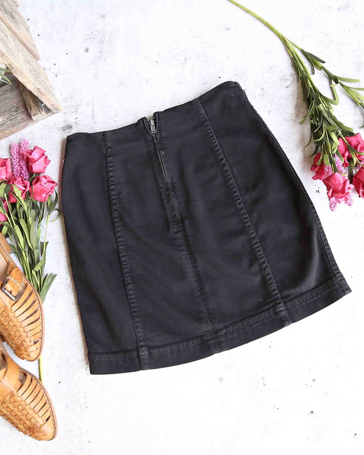 Free People - Modern Femme Novelty Mini Denim Skirt in Black