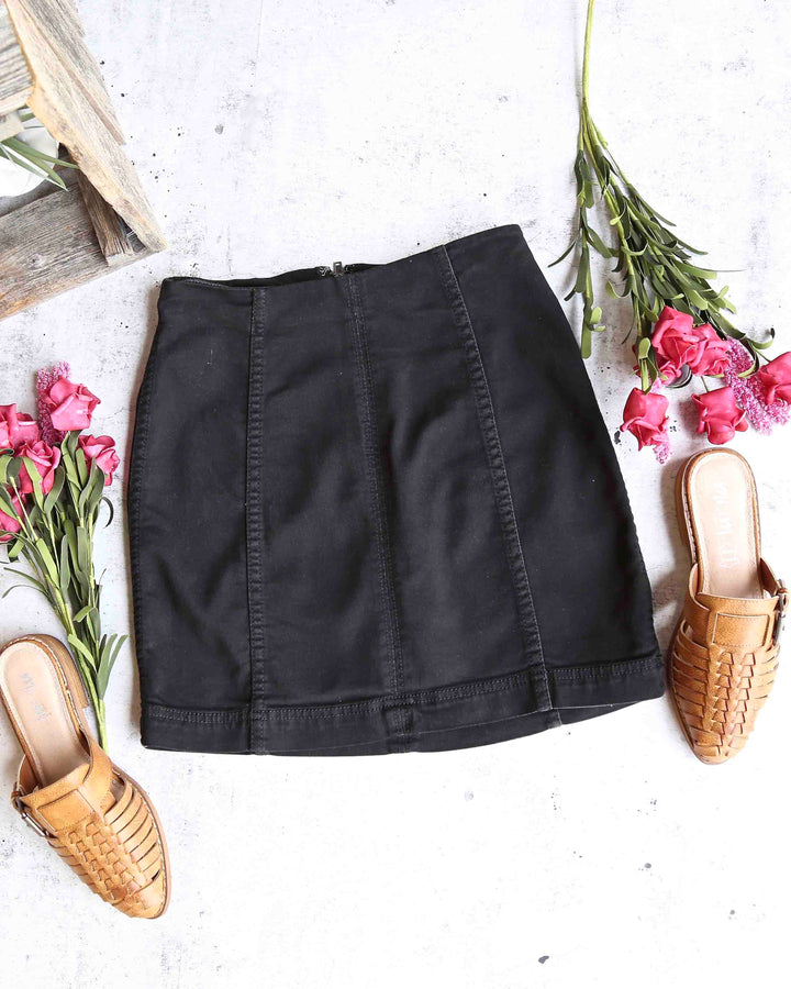 Free People - Modern Femme Novelty Mini Denim Skirt in Black