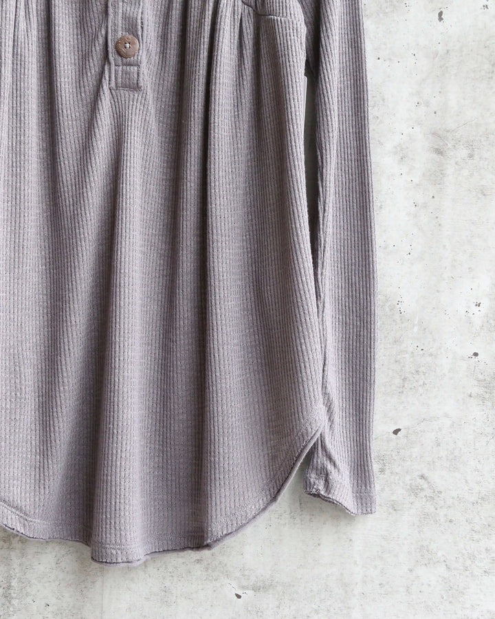 Free People - Must Have Waffle-Knit Henley Tee - Storm Grey