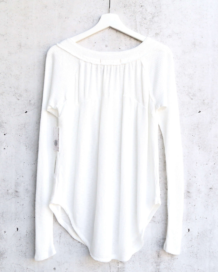 Free People - Must Have Waffle-Knit Henley Tee - Ivory