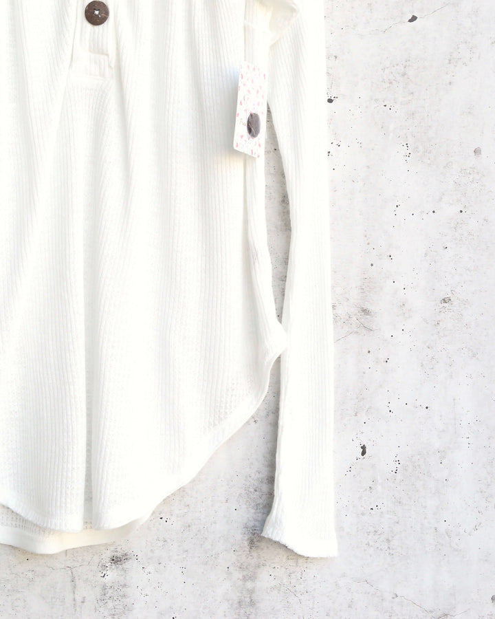 Free People - Must Have Waffle-Knit Henley Tee - Ivory