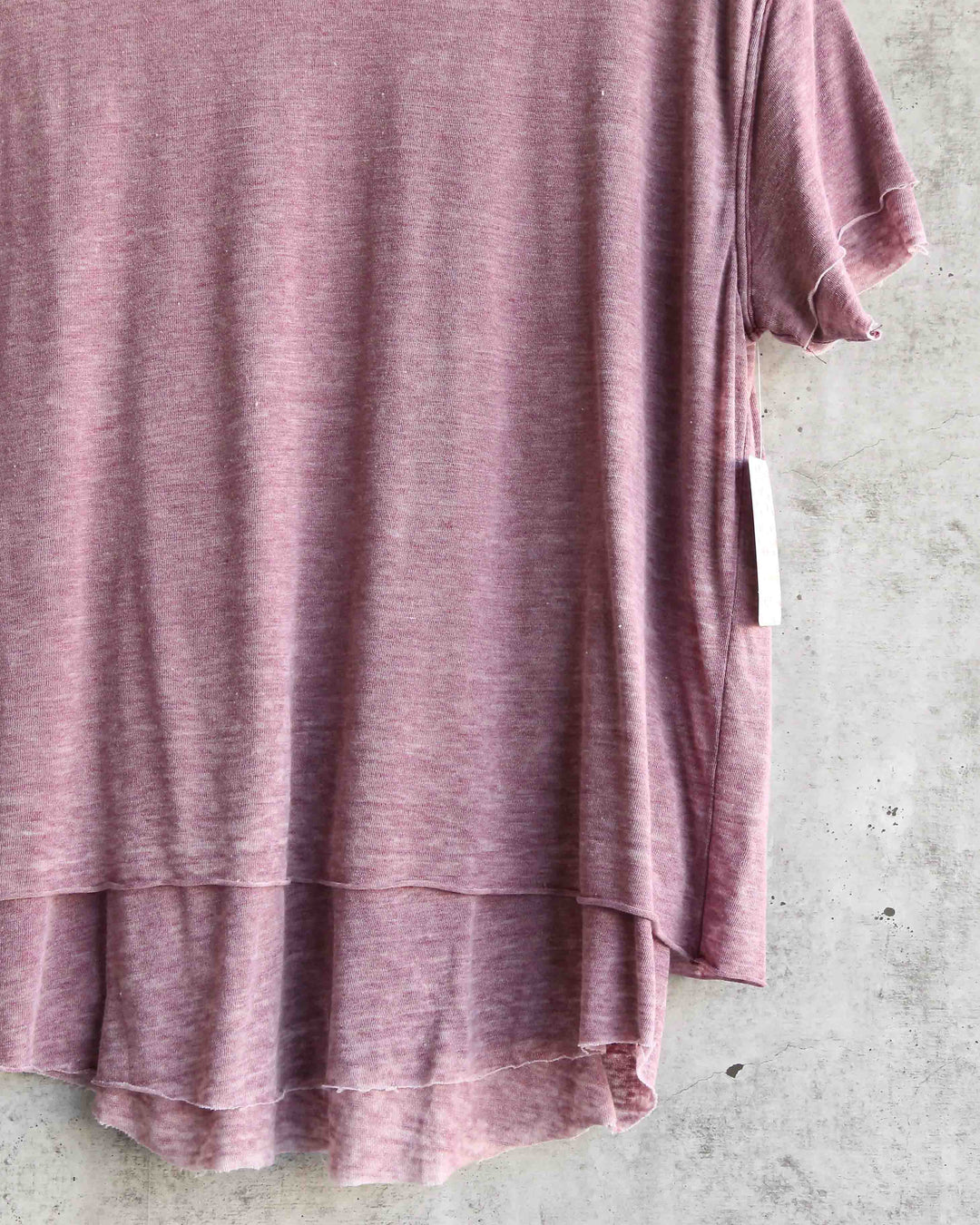 Free People - We The Free - Cloud 9 Frayed Hem Knit Tee in Sangria