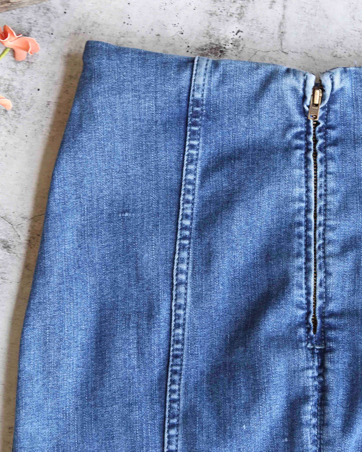 Free People - Modern Femme Novelty Mini Denim Skirt in Light Blue