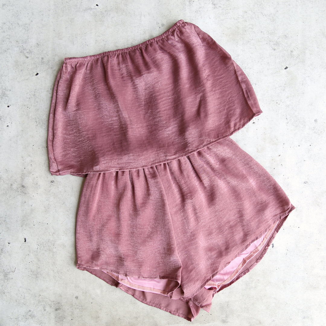 Reverse - Your Type Silky Strapless Romper in Mauve
