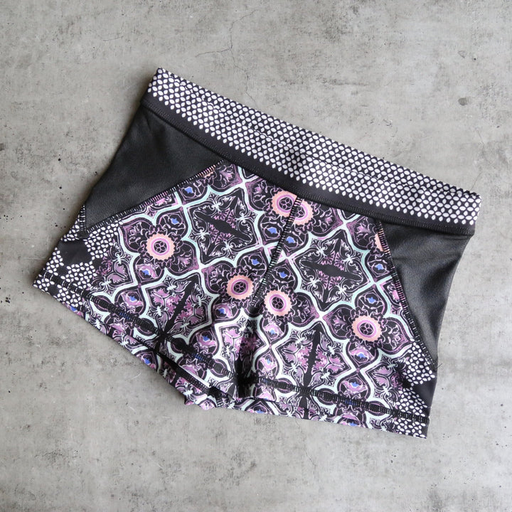 Final Sale - Minkpink - Adventure Island Yoga Shorts