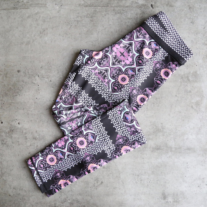 Final Sale - Minkpink - Adventure Island Leggings