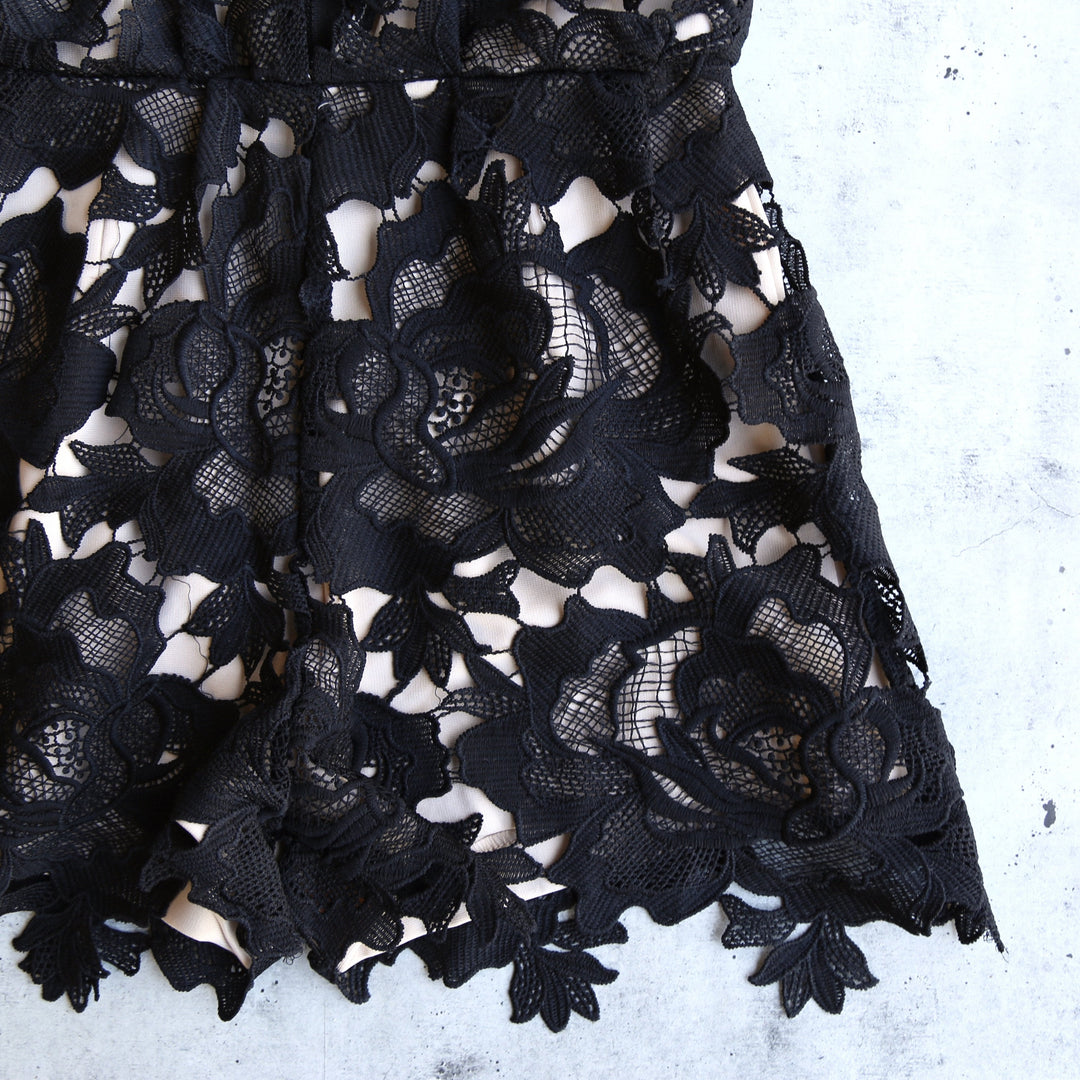 Lioness - Floral Applique Deep Plunge Tailored Romper in Black