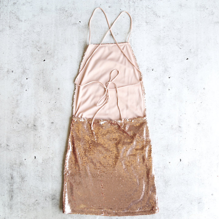 Motel - Muse Open Back Sequin Bodycon Dress