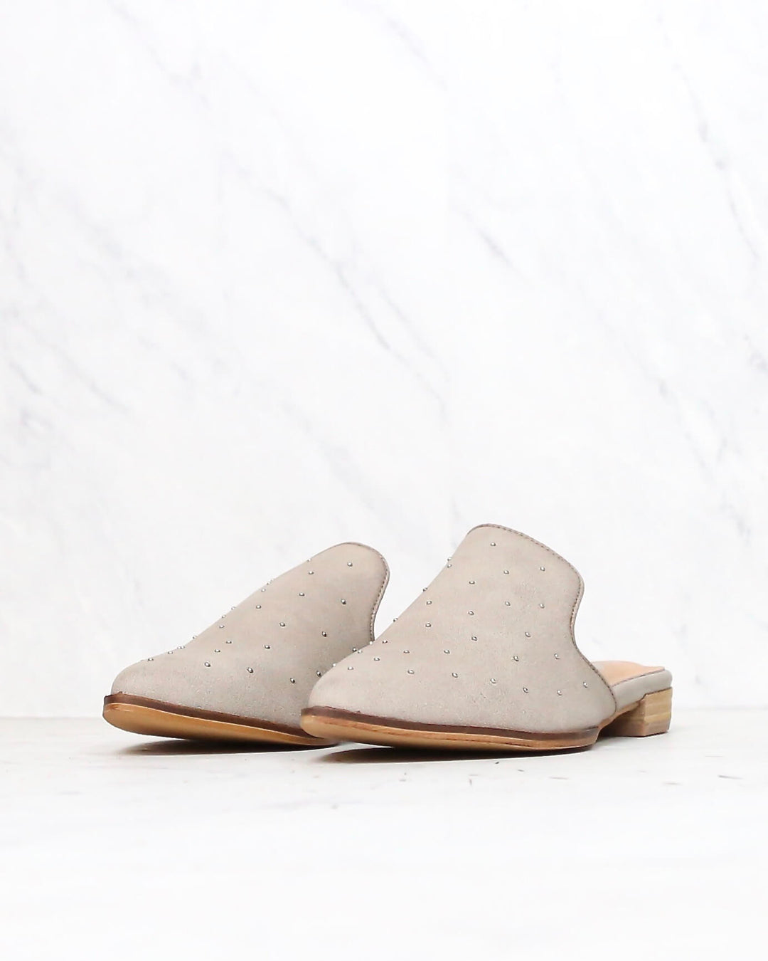 Mi iM - Gaze | Ball Studded Pointed Faux Leather Mule - More Colors