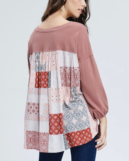 Henley Knit Top with Contrast Printed Back in Mauve